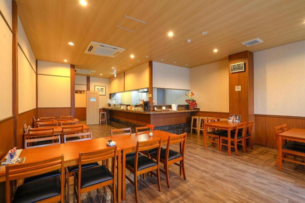Hotel Naniwa Shinsekaimae Осака Экстерьер фото